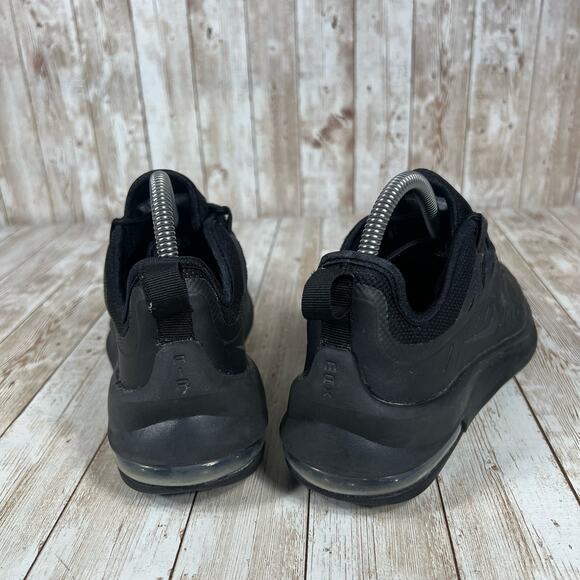 Women Nike Air Max Axis Athletic Shoes Black/Anthracite AA2168-006 Womens 6.5 - Picture 3 of 8